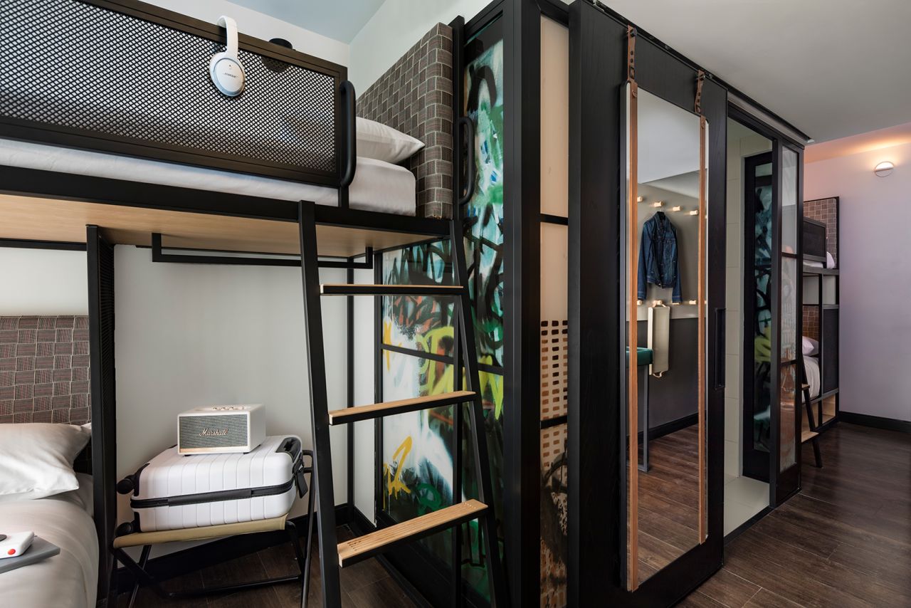 Hotel Rooms Suites Moxy Nyc East, Hotels With Bunk Beds Nyc